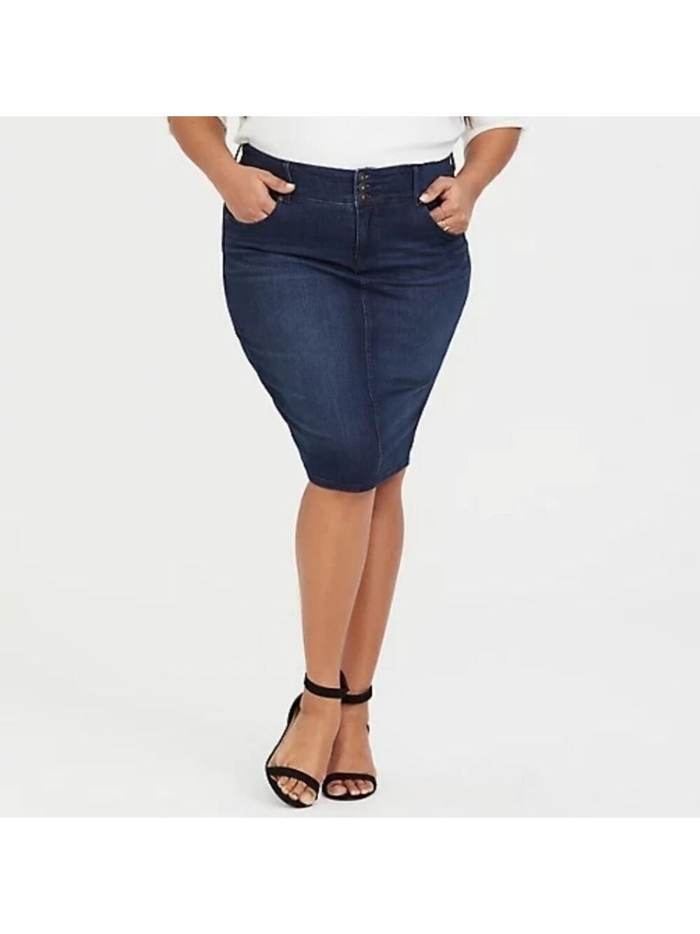 24 • Torrid • Denim Mini Skirt Premium Medium Wash